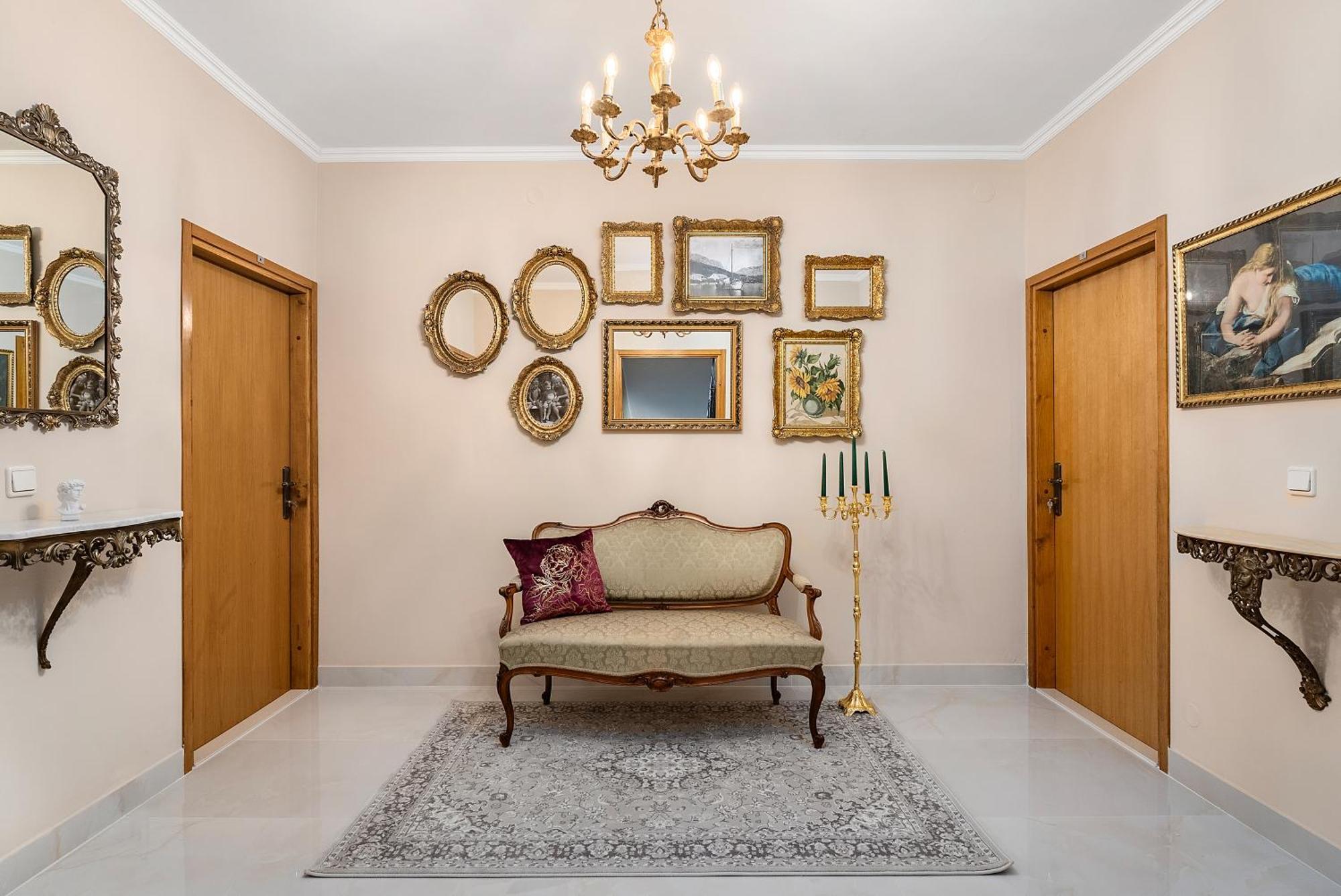 Storge Boutique Bed & Breakfast 오미스 외부 사진