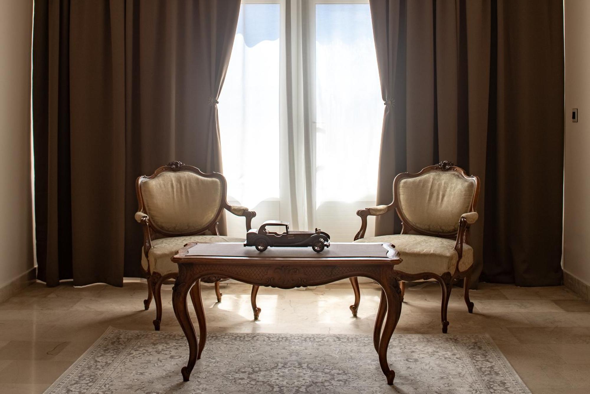 Storge Boutique Bed & Breakfast 오미스 외부 사진
