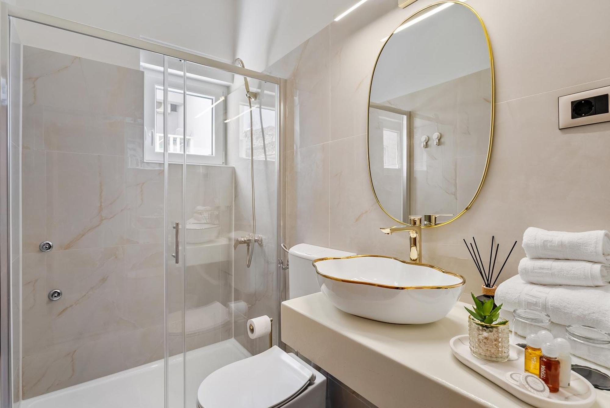 Storge Boutique Bed & Breakfast 오미스 외부 사진